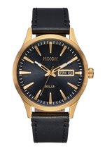 Sentry Solar Leather - All Gold / Black