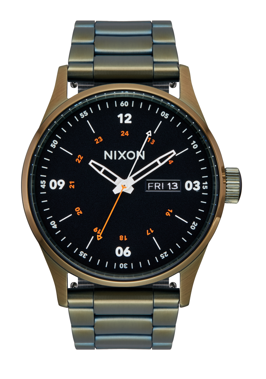 Black gold nixon watch best sale