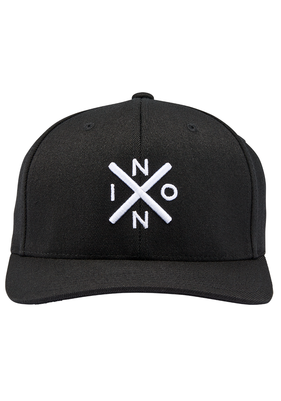 White / Hat Black | Flexfit UK – Exchange Nixon