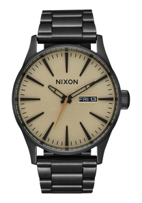 Sentry Dial - Black Matte / Gold View 1